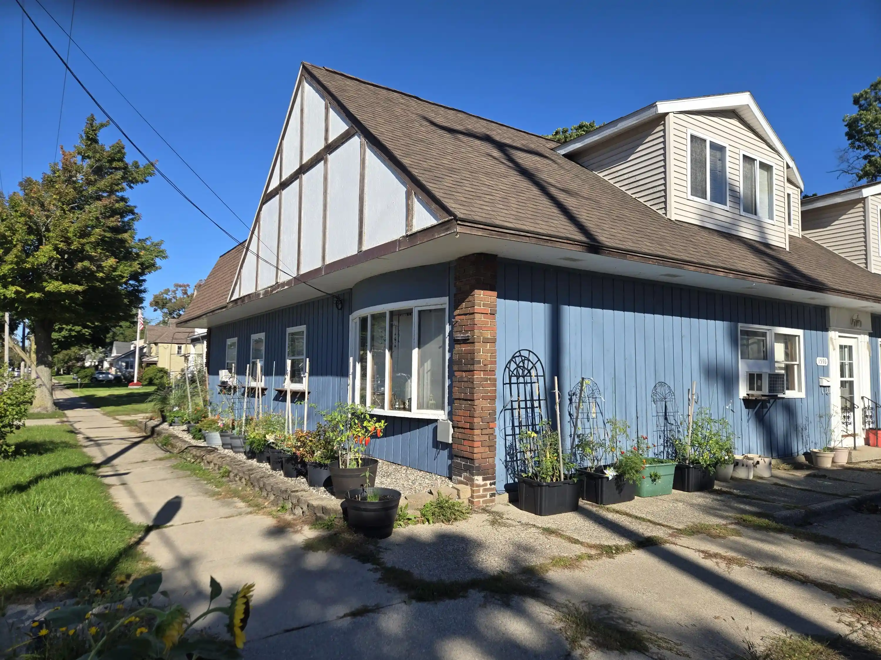 Listing Photo 1 - Condo for sale in 1596 Mcgraft St located at 1596 Mcgraft St, Muskegon, MI 49441 - Unit 1596 Mcgraft St