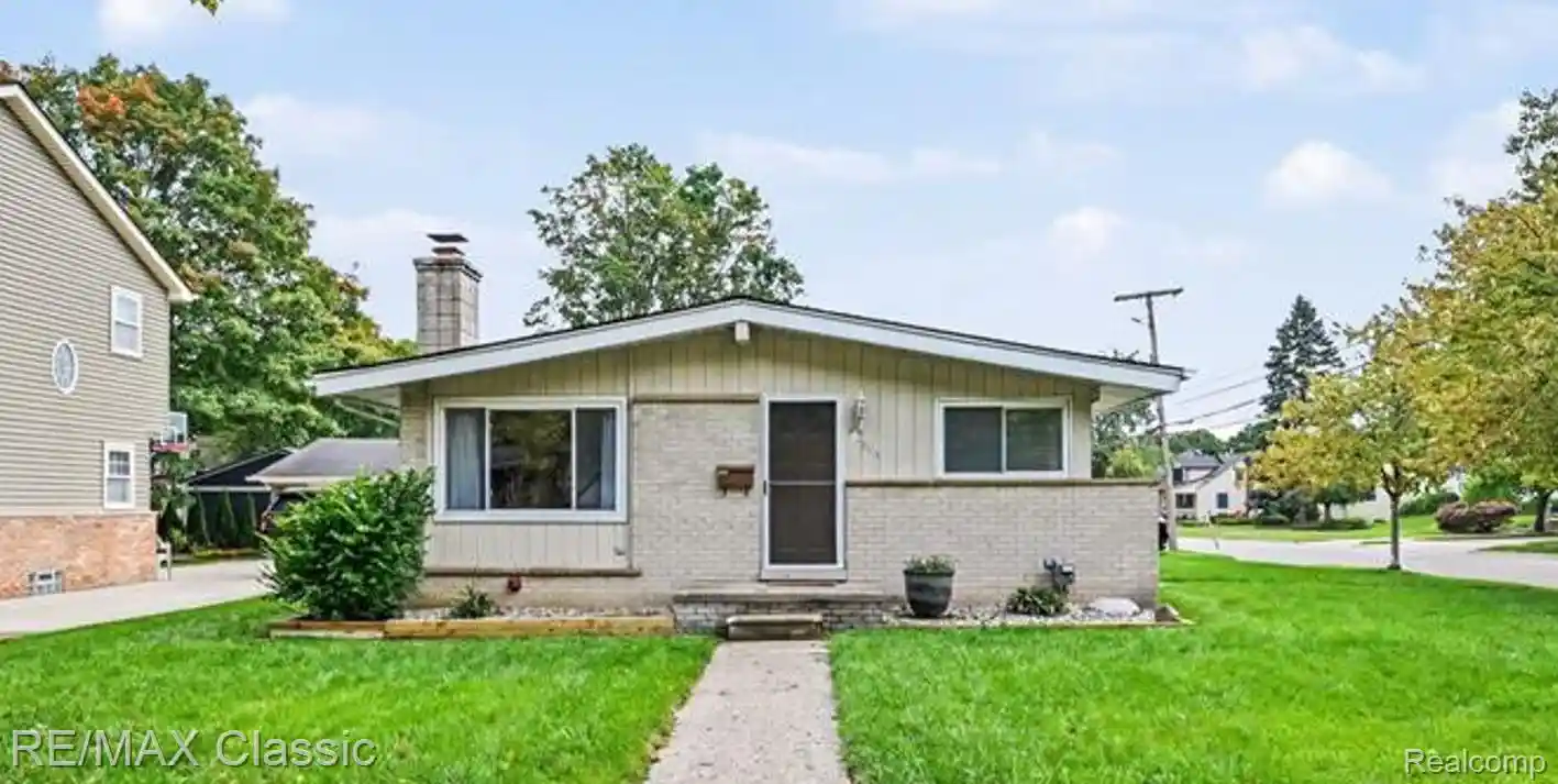 Photo 1 of Single family home for sale at 43798 Dorisa Ct, Northville, MI 48167 | MLS# 20261080022 | Listing updated on 2026-10-24
