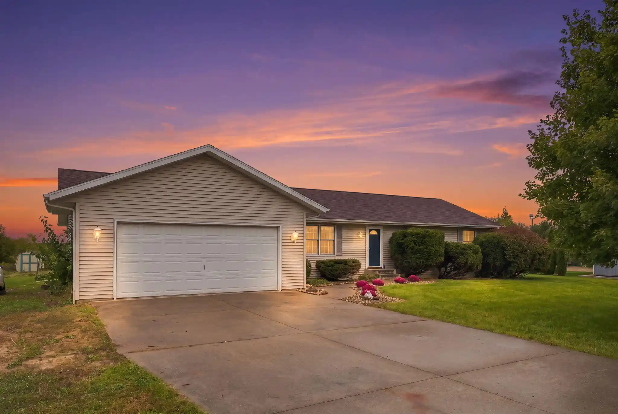 Single family home for sale at 2767 Russell Rd, Baroda, MI 49101 | MLS# 69026052725