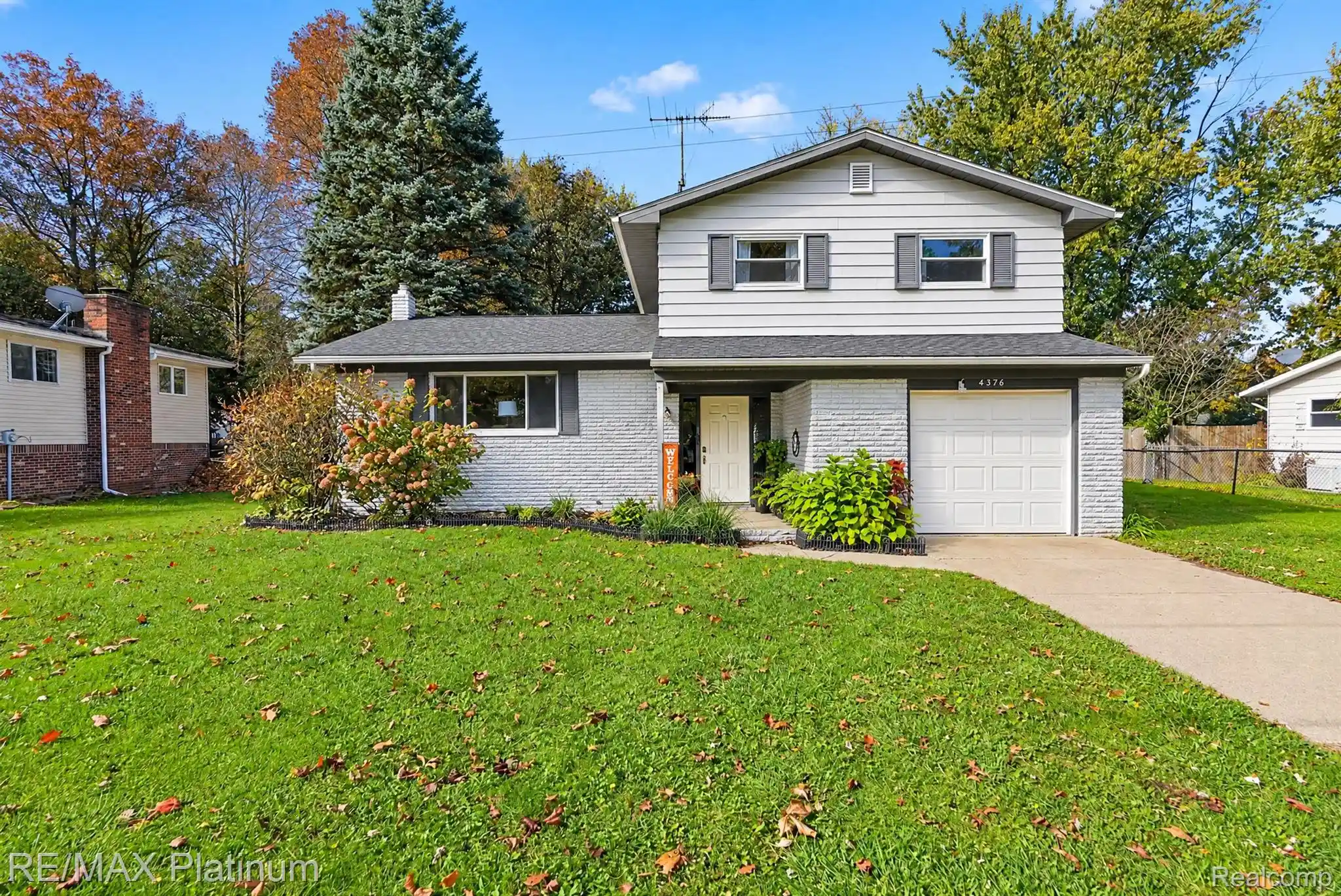 Photo 1 of Single family home for sale at 4376 Dixon Dr, Swartz Creek, MI 48473 | MLS# 20261080139 | Listing updated on 2026-10-21