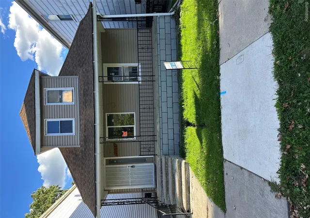 Photo 1 of Single family home for sale at 3398 Comstock St, Hamtramck, MI 48212 | MLS# 20261080163 | Listing updated on 2026-10-29