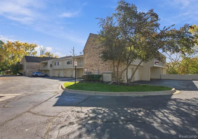 Photo 1 of Condo for sale at 3855 Lone Pine Rd #303, West Bloomfield, MI 48323 | MLS# 20261080408 | Listing updated on 2026-10-28