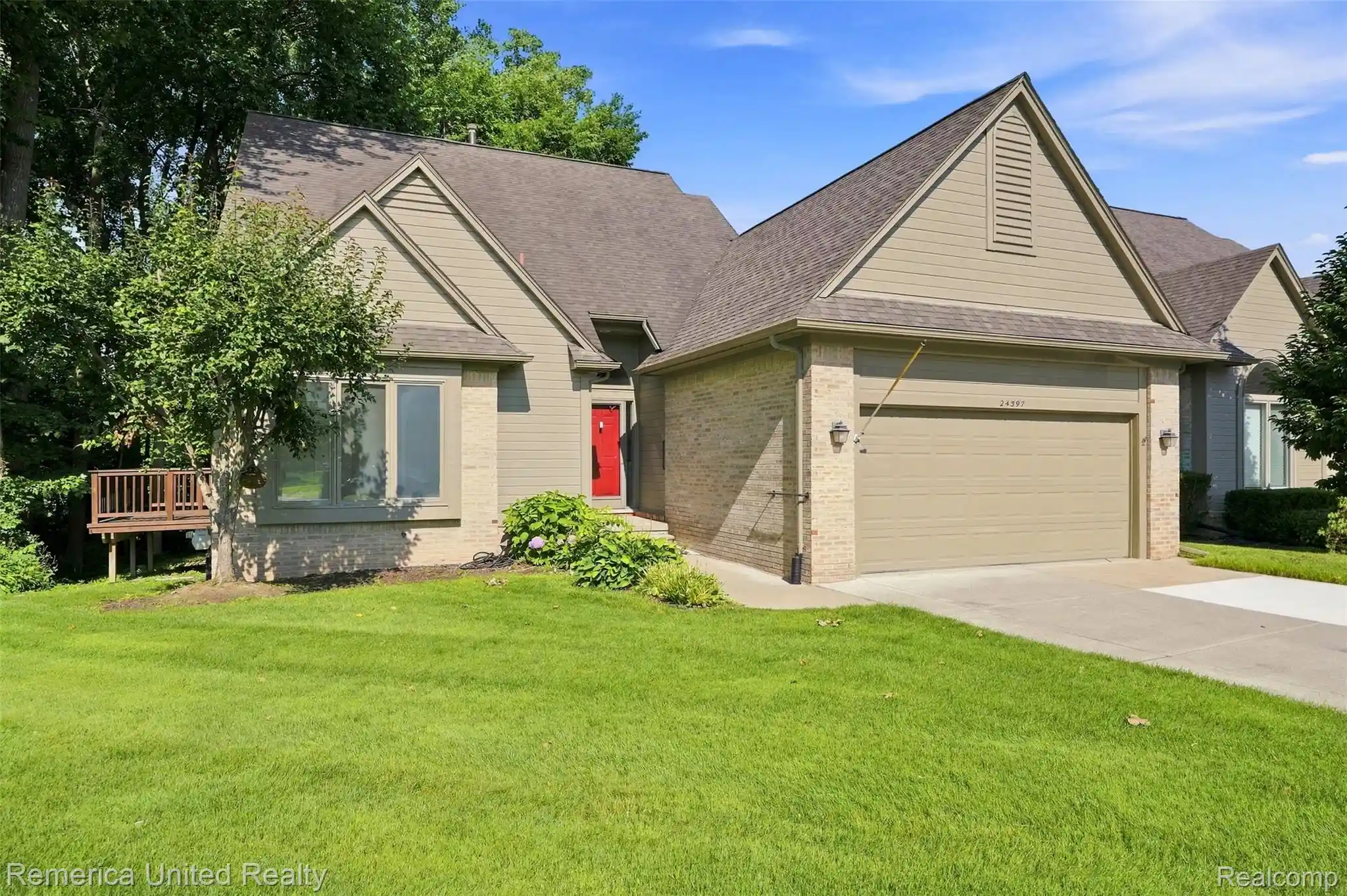 Listing Photo 1 - Condo for sale in 24597 Edgewood Dr located at 24597 Edgewood Dr, Novi, MI 48374 - Unit 24597 Edgewood Dr