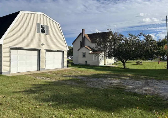 Photo 1 of Single family home for sale at 601 E Westover St, East Tawas, MI 48730 | MLS# 77080074260 | Listing updated on 2026-10-30