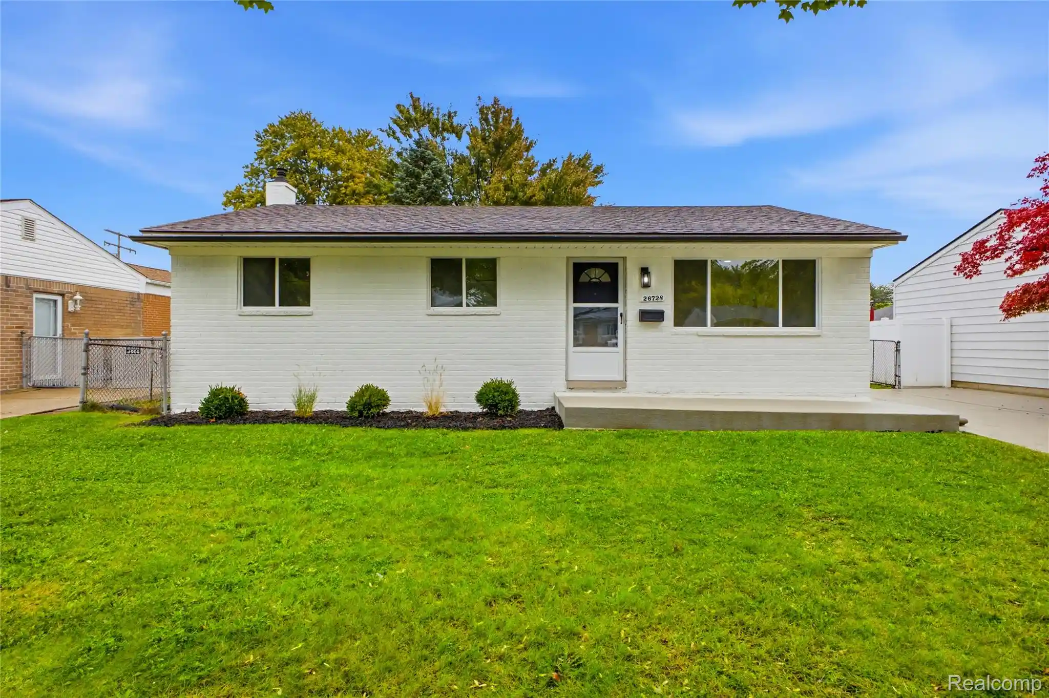 Photo 1 of Single family home for sale at 26728 Collingwood St, Roseville, MI 48066 | MLS# 20261080950 | Listing updated on 2026-10-15