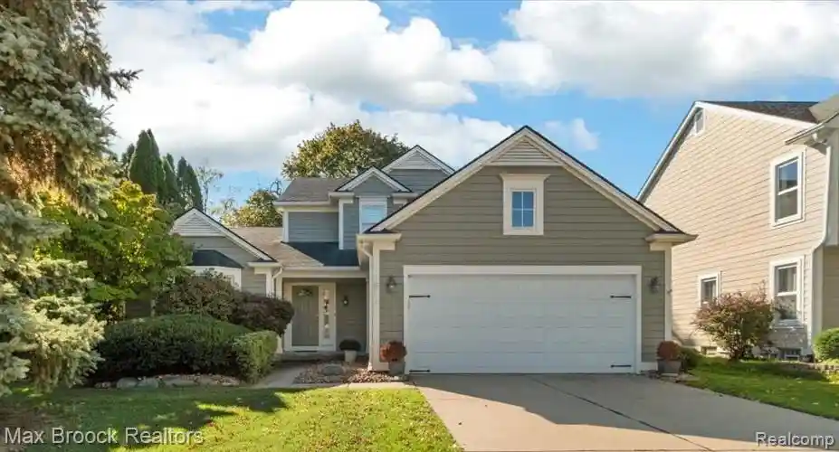 Photo 1 of Single family home for sale at 3838 Eaton Gate Ln, Auburn Hills, MI 48326 | MLS# 20261081165 | Listing updated on 2026-10-28
