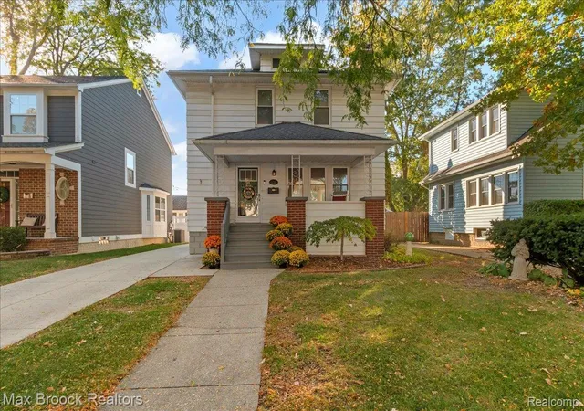 Photo 1 of Single family home for sale at 1218 Longfellow Ave, Royal Oak, MI 48067 | MLS# 20261081171 | Listing updated on 2026-10-27