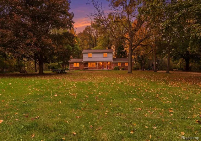 Photo 1 of Single family home for sale at 5490 Hummer Lake Rd, Oxford, MI 48371 | MLS# 20261081233 | Listing updated on 2026-10-25