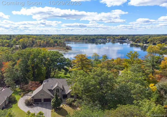 Single family home for sale at 1220 Scout Ave, Lake Orion, MI 48360 | MLS# 20261081239
