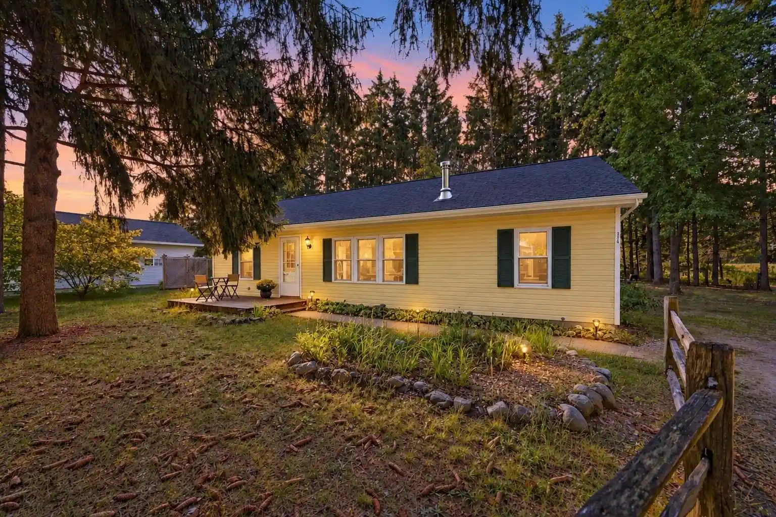 Photo 1 of Single family home for sale at 208 E 7th Street, Northport, MI 49670 | MLS# 78080074312 | Listing updated on 2026-10-23