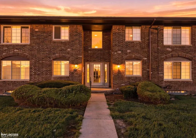 Photo 1 of Condo for sale at 19603 W 12 Mile Rd, Southfield, MI 48076 | MLS# 58050224173 | Listing updated on 2026-10-28