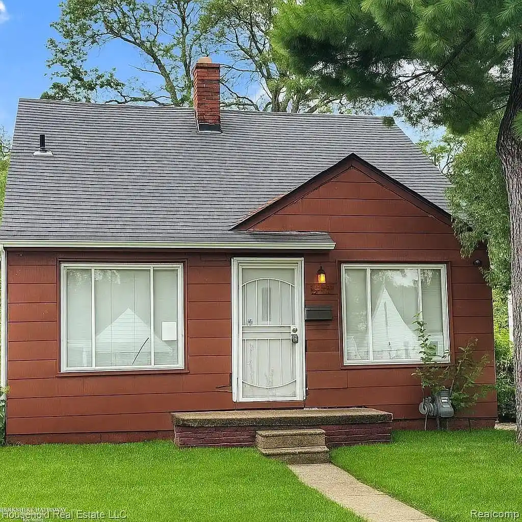 Photo 1 of Single family home for sale at 8211 Artesian St, Detroit, MI 48228 | MLS# 58050224274 | Listing updated on 2026-10-22