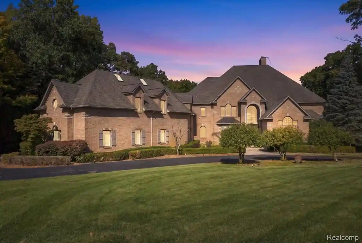 Single family home for sale at 3002 Tall Timbers Dr, Milford, MI 48380 | MLS# 20261081714