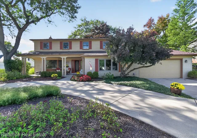 Photo 1 of Single family home for sale at 25289 Leestock Ct, Farmington Hills, MI 48336 | MLS# 20261081821 | Listing updated on 2026-10-25