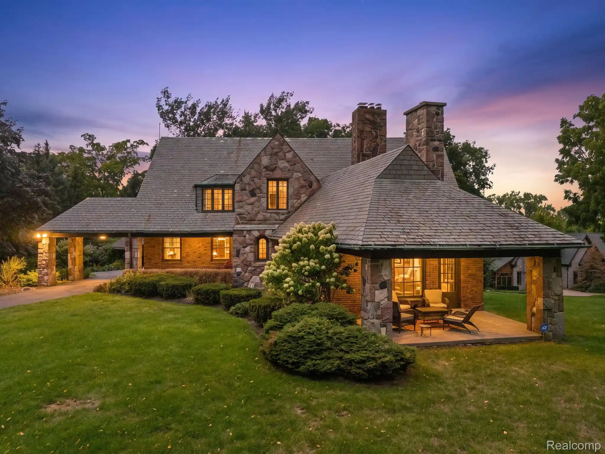 Photo 1 of Mansion for sale at 46850 N Territorial Rd, Plymouth, MI 48170 | MLS# 20261081944 | Listing updated on 2026-10-21