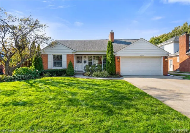 Photo 1 of Sale Pending at 19955 Wedgewood, Grosse Pointe Woods, MI 48236 | MLS# 20261081968 | Listing updated on 2026-10-27