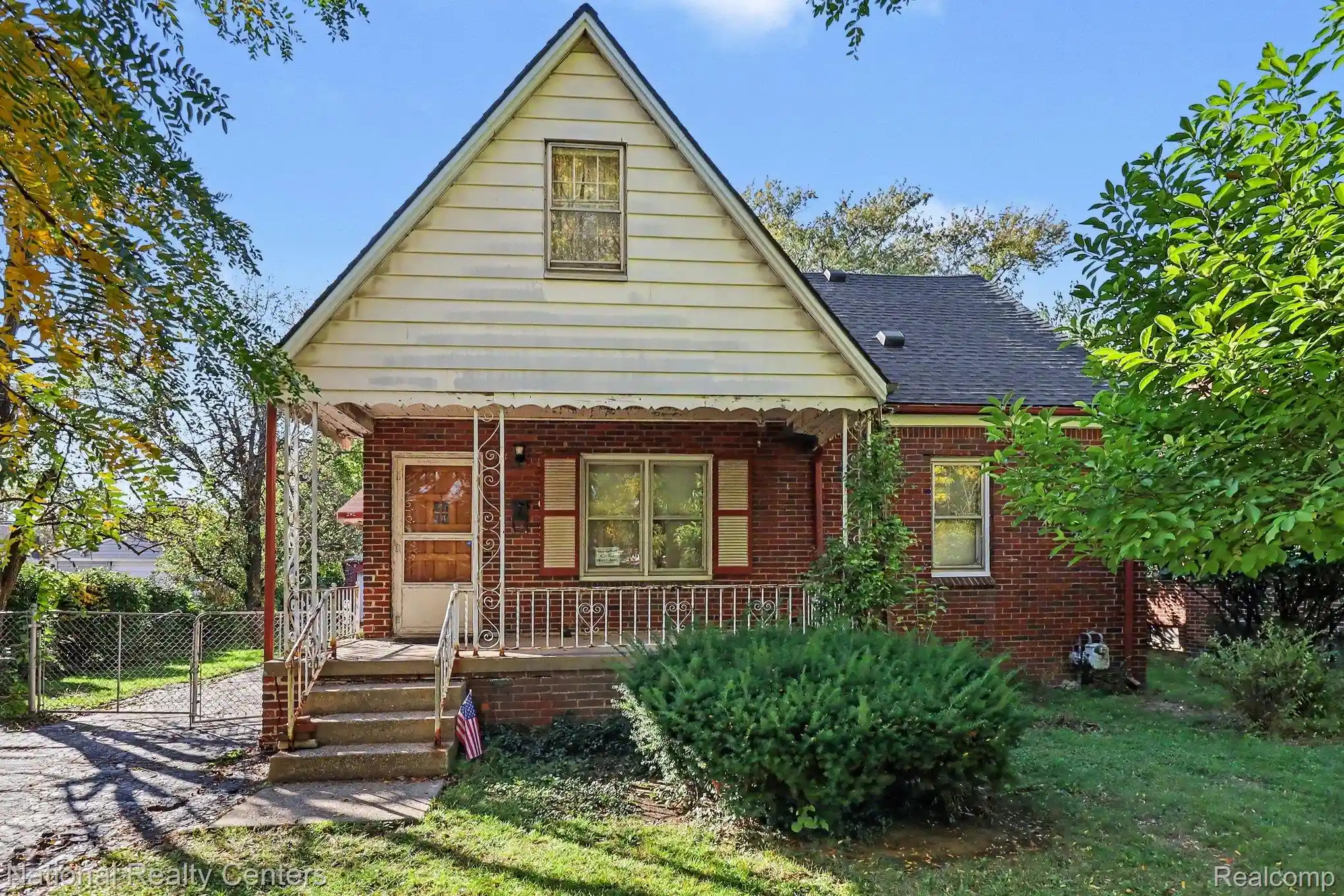 Photo 1 of Sale Pending at 5797 Artesian St, Detroit, MI 48228 | MLS# 20261082012 | Listing updated on 2026-10-16
