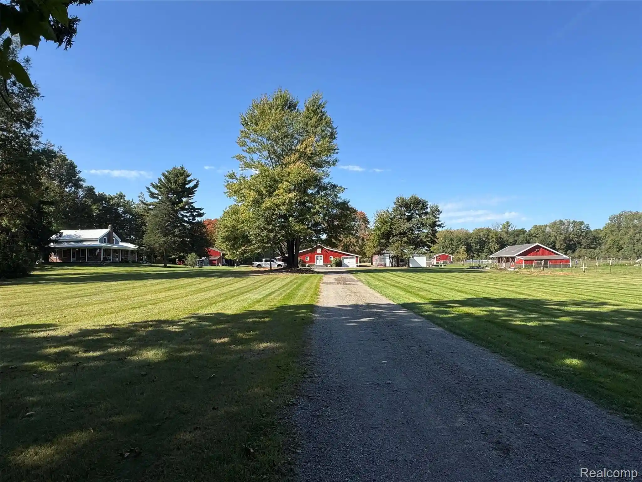 Photo 1 of Single family home for sale at 27170 Sherwood Rd, Belleville, MI 48111 | MLS# 20261082032 | Listing updated on 2026-10-13