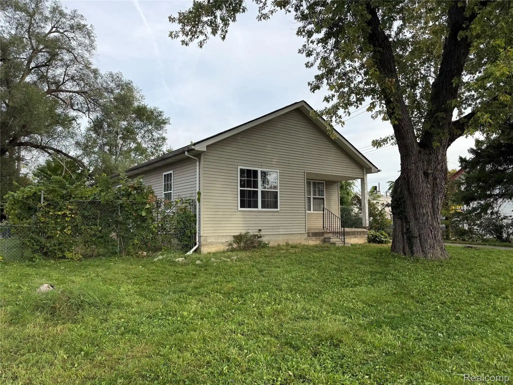Photo 1 of Single family home for sale at 13932 Plainview Ave, Detroit, MI 48223 | MLS# 20261082059 | Listing updated on 2026-10-16