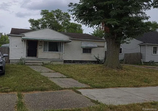 Photo 1 of Single family home for sale at 6530 Ashton Ave, Detroit, MI 48228 | MLS# 20261082070 | Listing updated on 2026-10-27