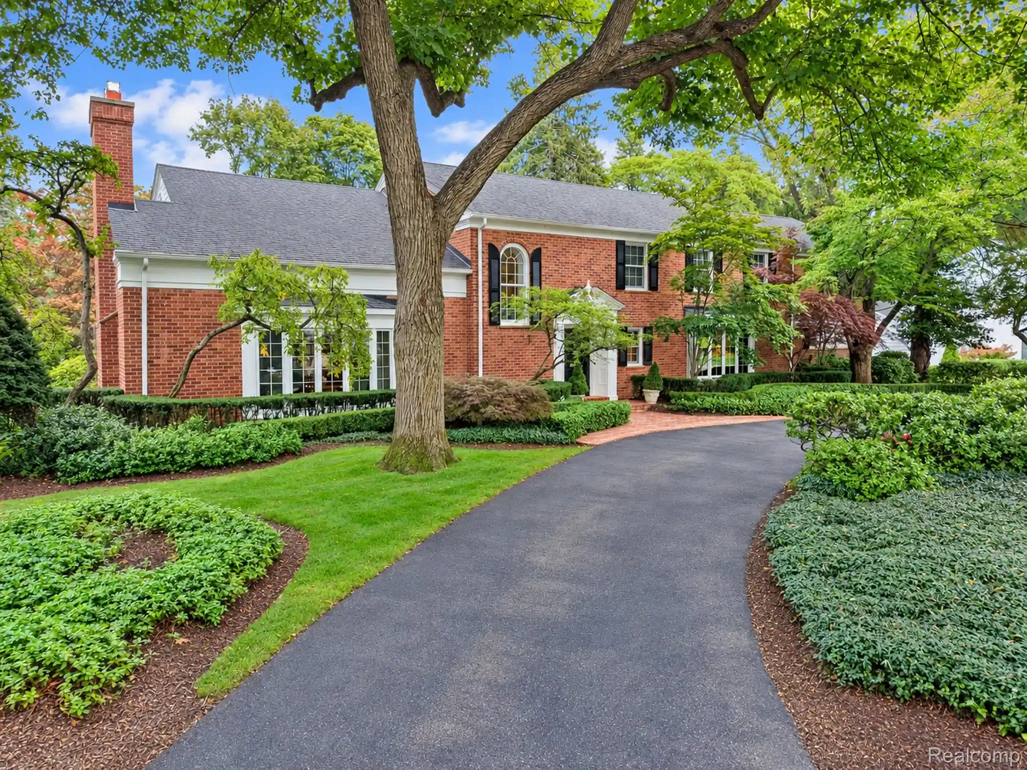 Photo 1 of Mansion for sale at 1080 N Cranbrook Rd, Bloomfield Hills, MI 48301 | MLS# 20261082071 | Listing updated on 2026-10-22