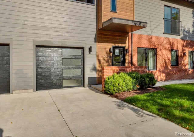 Photo 1 of Condo for sale at 5216 Avery St #9, Detroit, MI 48208 | MLS# 20261082083 | Listing updated on 2026-10-28