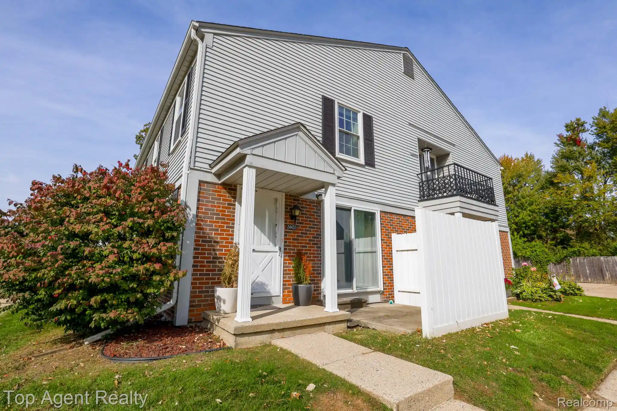 Photo 1 of Condo for sale at 24451 Meadowbridge Dr, Clinton Township, MI 48035 | MLS# 20261082152 | Listing updated on 2026-10-21