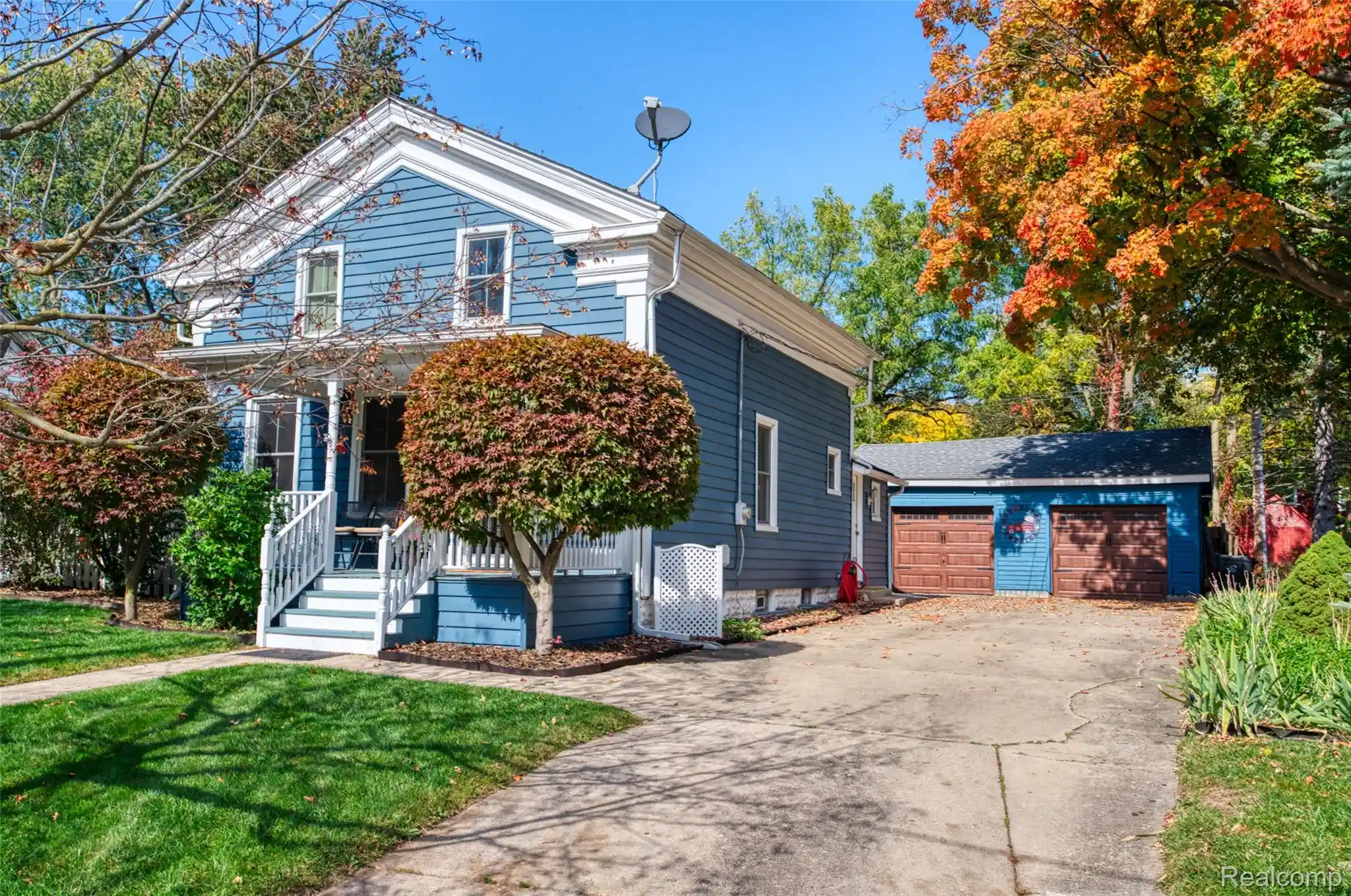 Photo 1 of Single family home for sale at 434 Livingston St, Howell, MI 48843 | MLS# 20261082243 | Listing updated on 2026-10-21