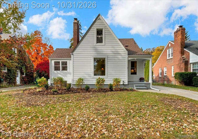 Single family home for sale at 632 S Wilson Ave, Royal Oak, MI 48067 | MLS# 20261082279