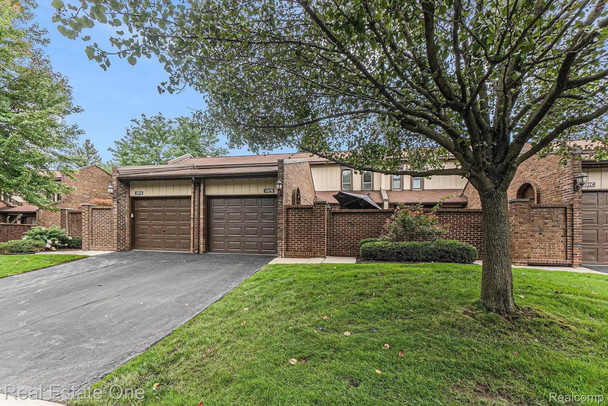 Condo for sale at 1227 Kirts Blvd #B, Troy, MI 48084 | MLS# 20261082296