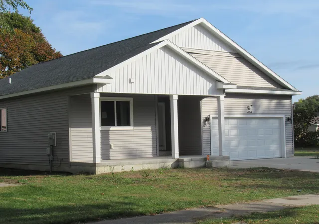 Photo 1 of Single family home for sale at 434 Abbey St, Muskegon, MI 49442 | MLS# 65026054194 | Listing updated on 2026-10-27