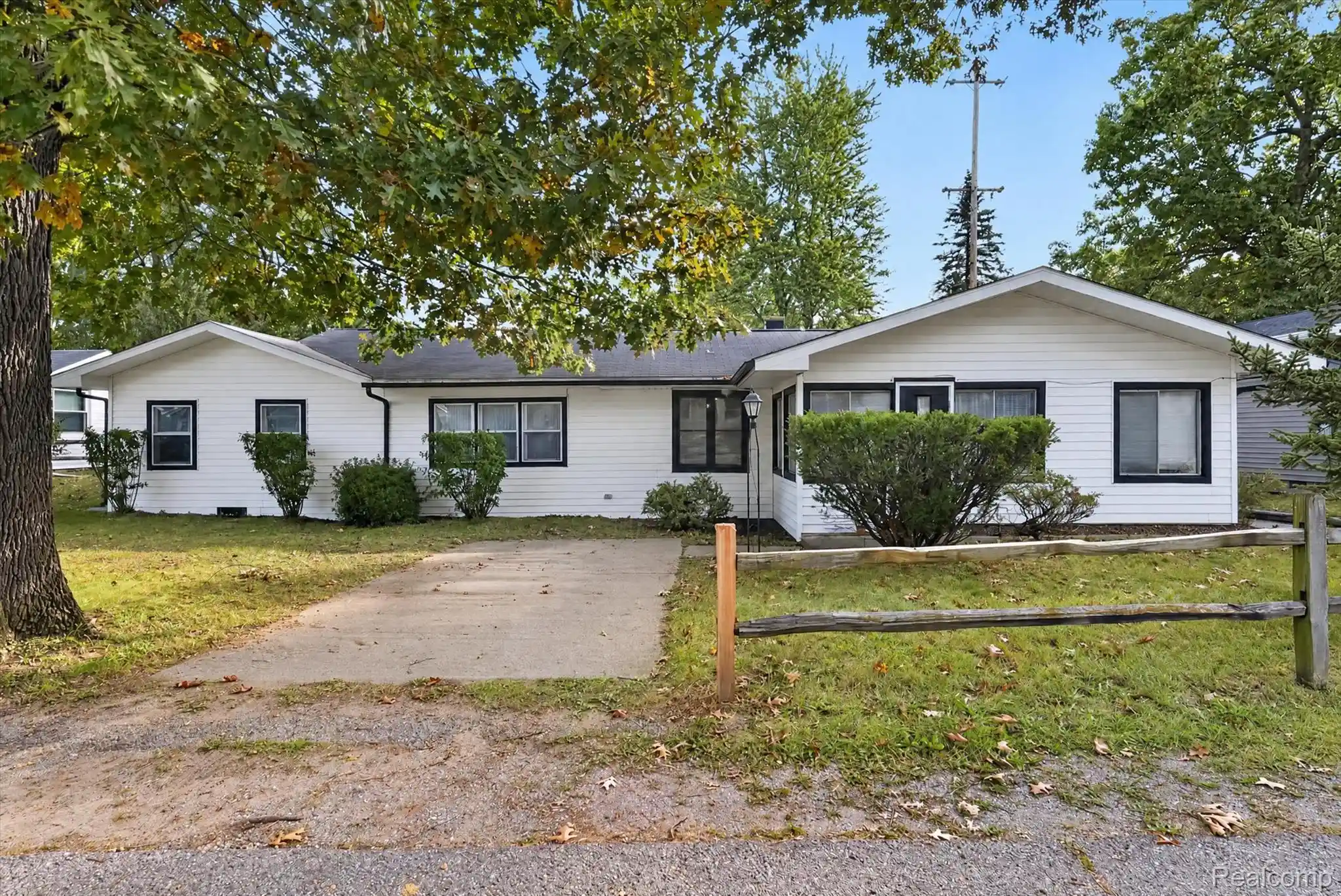 Photo 1 of Single family home for sale at 2929 Russell Ct, Clarklake, MI 49234 | MLS# 20261082433 | Listing updated on 2026-10-14
