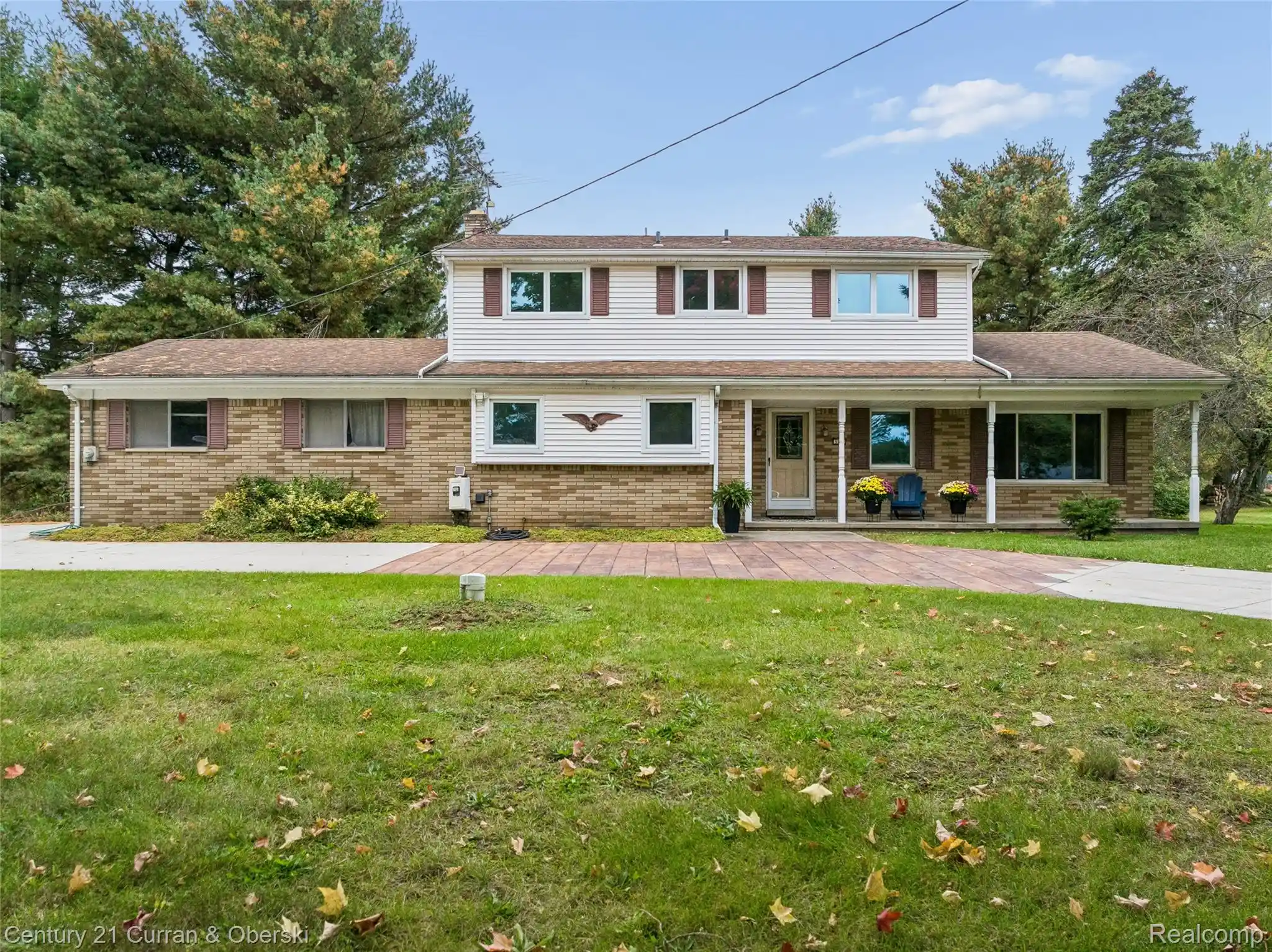 Photo 1 of Sale Pending at 5372 Daniel Dr, Brighton, MI 48114 | MLS# 20261082487 | Listing updated on 2026-10-29