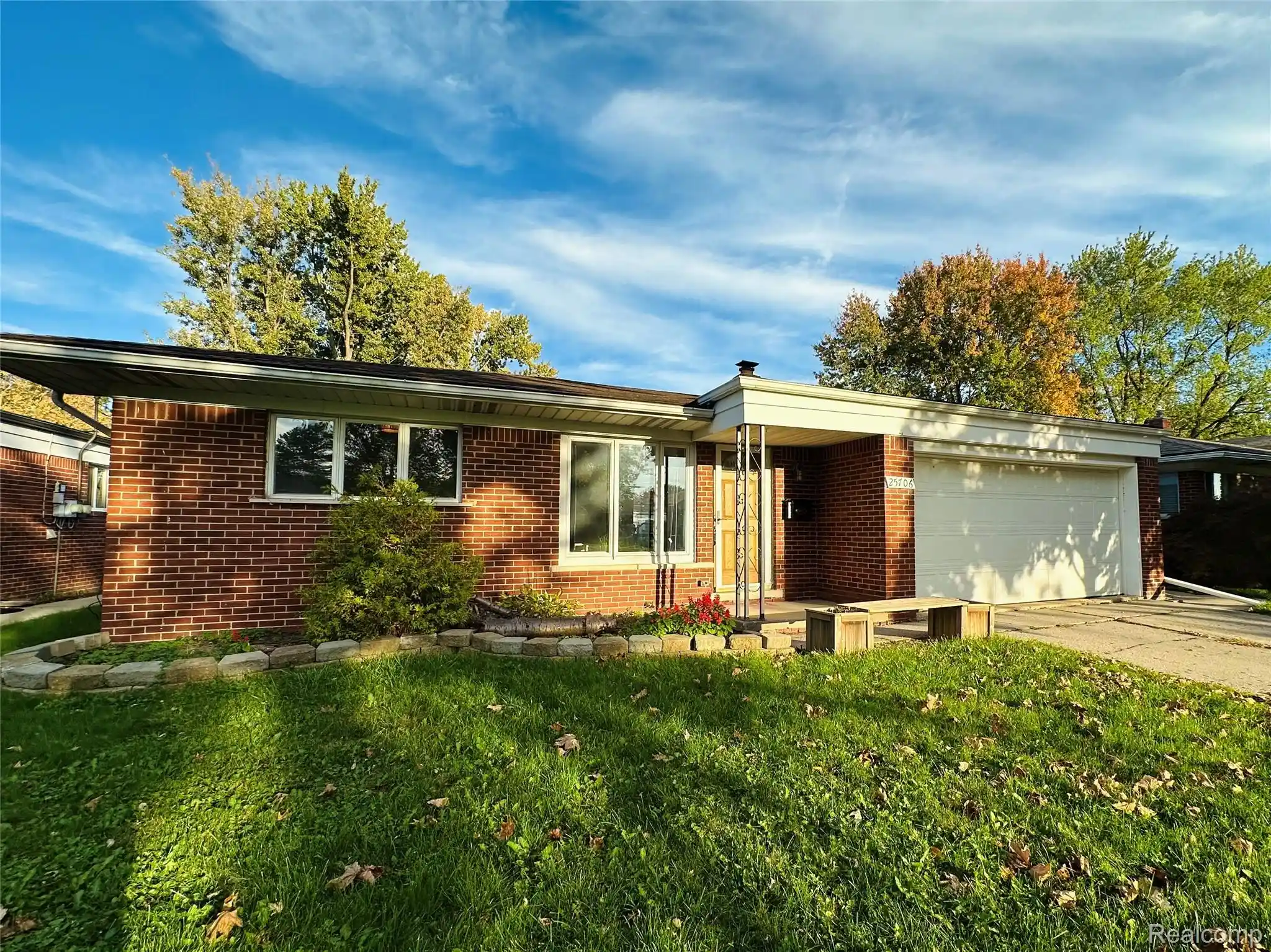 Photo 1 of Single family home for sale at 25706 Audrey Ave, Warren, MI 48091 | MLS# 20261082519 | Listing updated on 2026-10-18