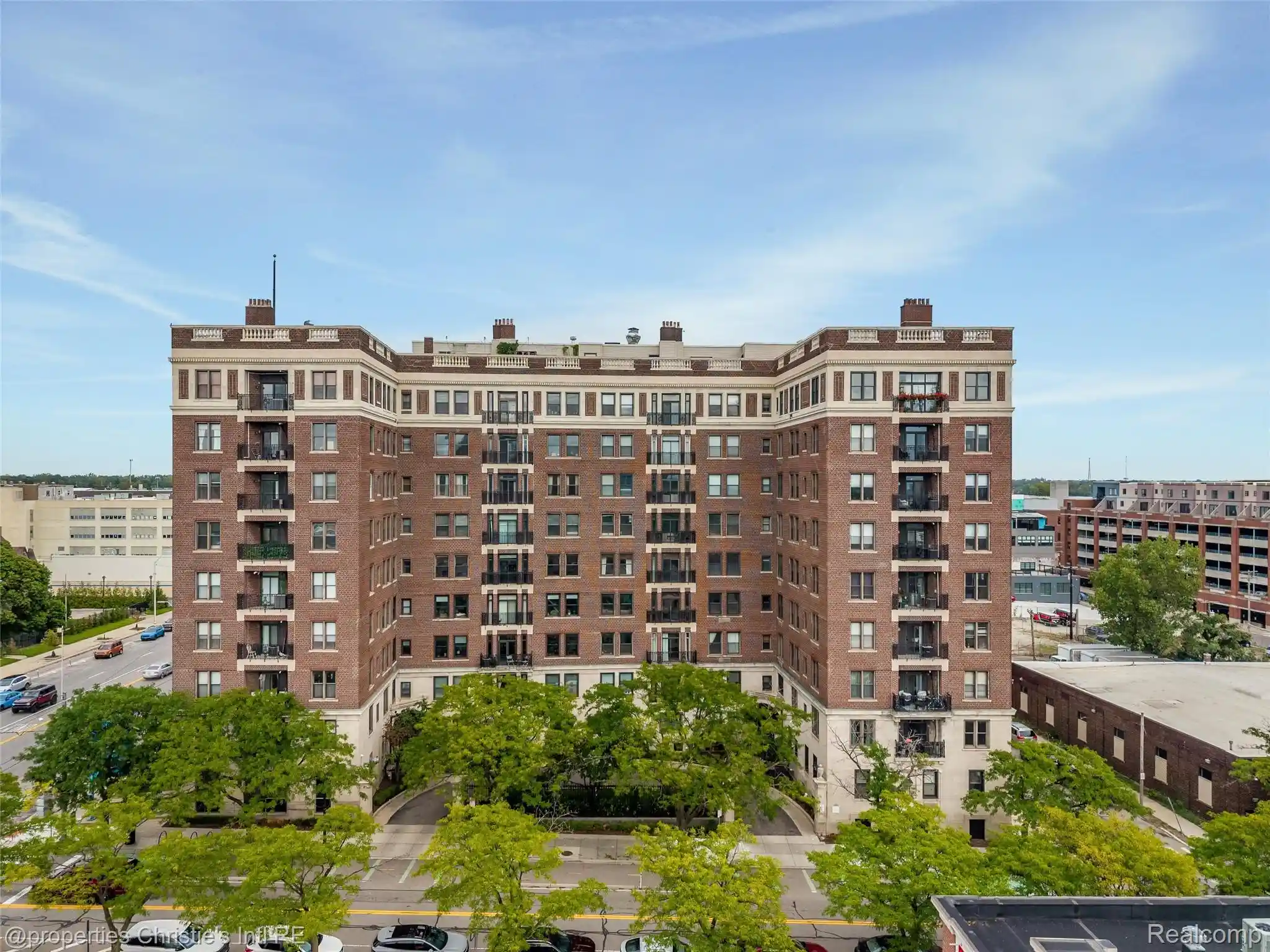Photo 1 of Condo for sale at 2900 E Jefferson Ave #901D, Detroit, MI 48207 | MLS# 20261082529 | Listing updated on 2026-10-16