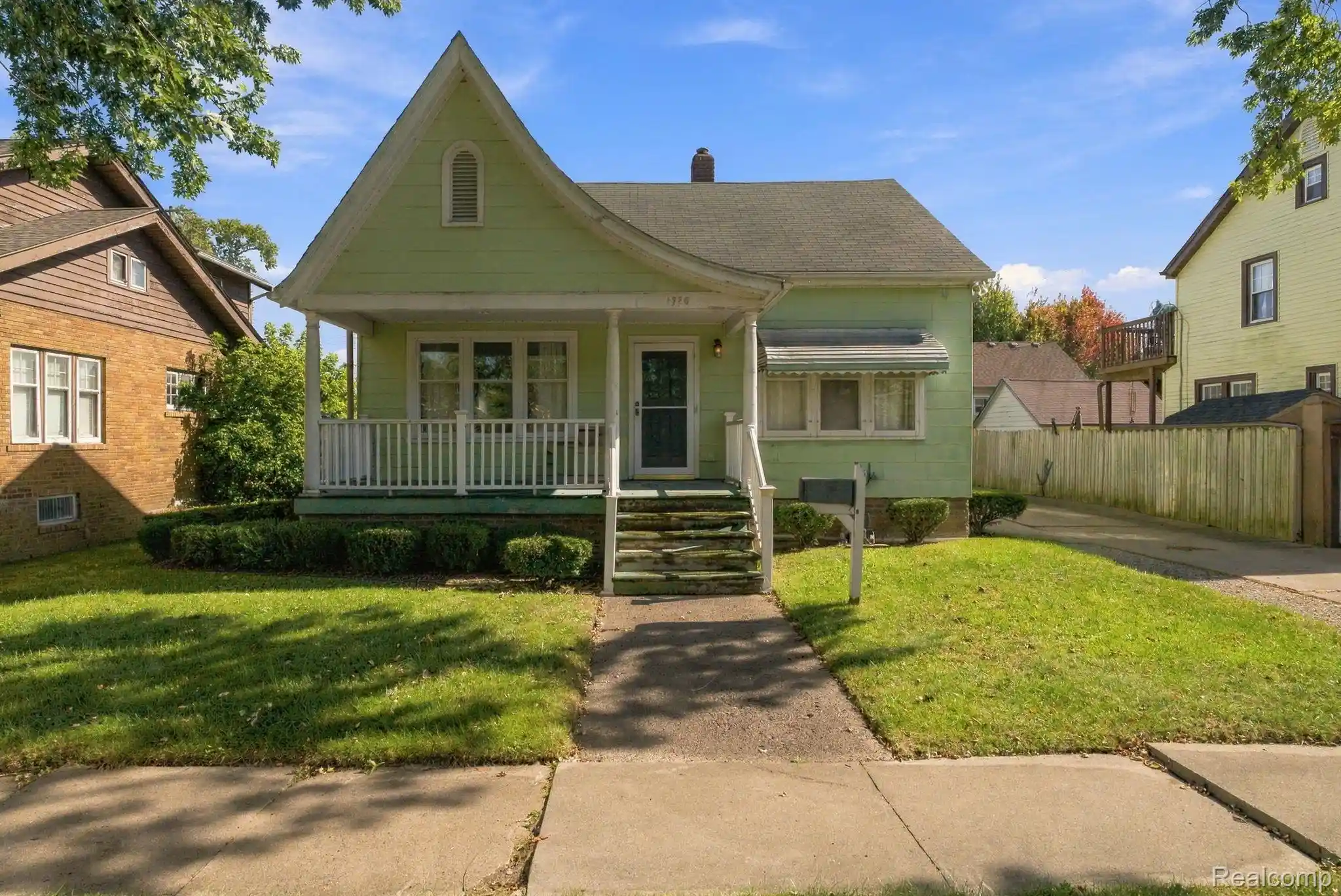Photo 1 of Sale Pending at 1710 10th Avenue, Port Huron, MI 48060 | MLS# 20261082533 | Listing updated on 2026-10-16