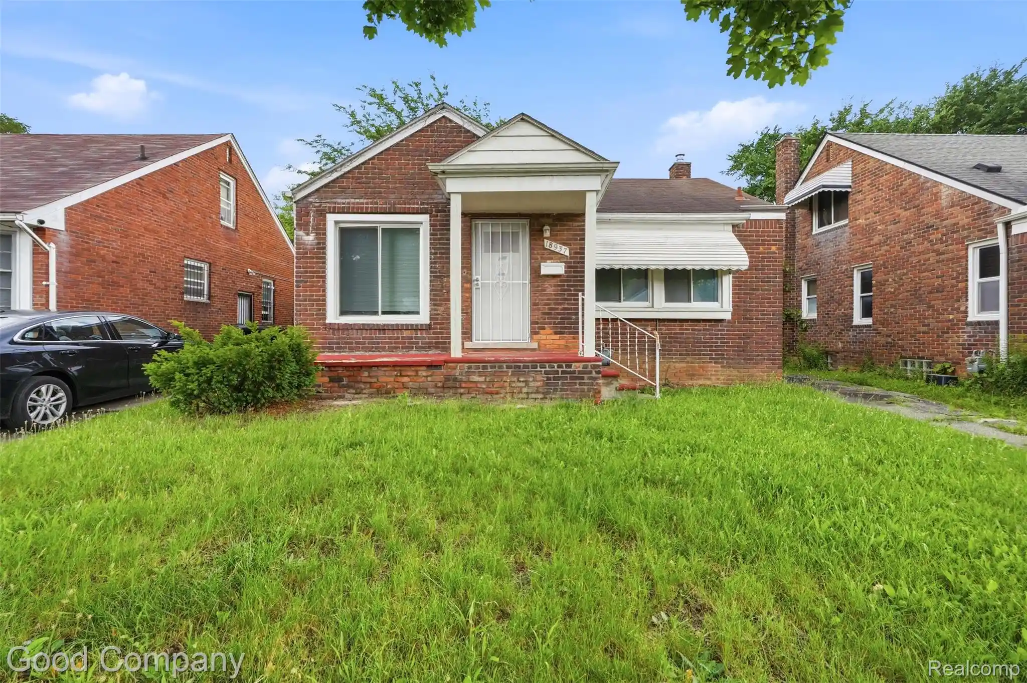 Photo 1 of Single family home for sale at 18937 Algonac St, Detroit, MI 48234 | MLS# 20261082565 | Listing updated on 2026-10-13