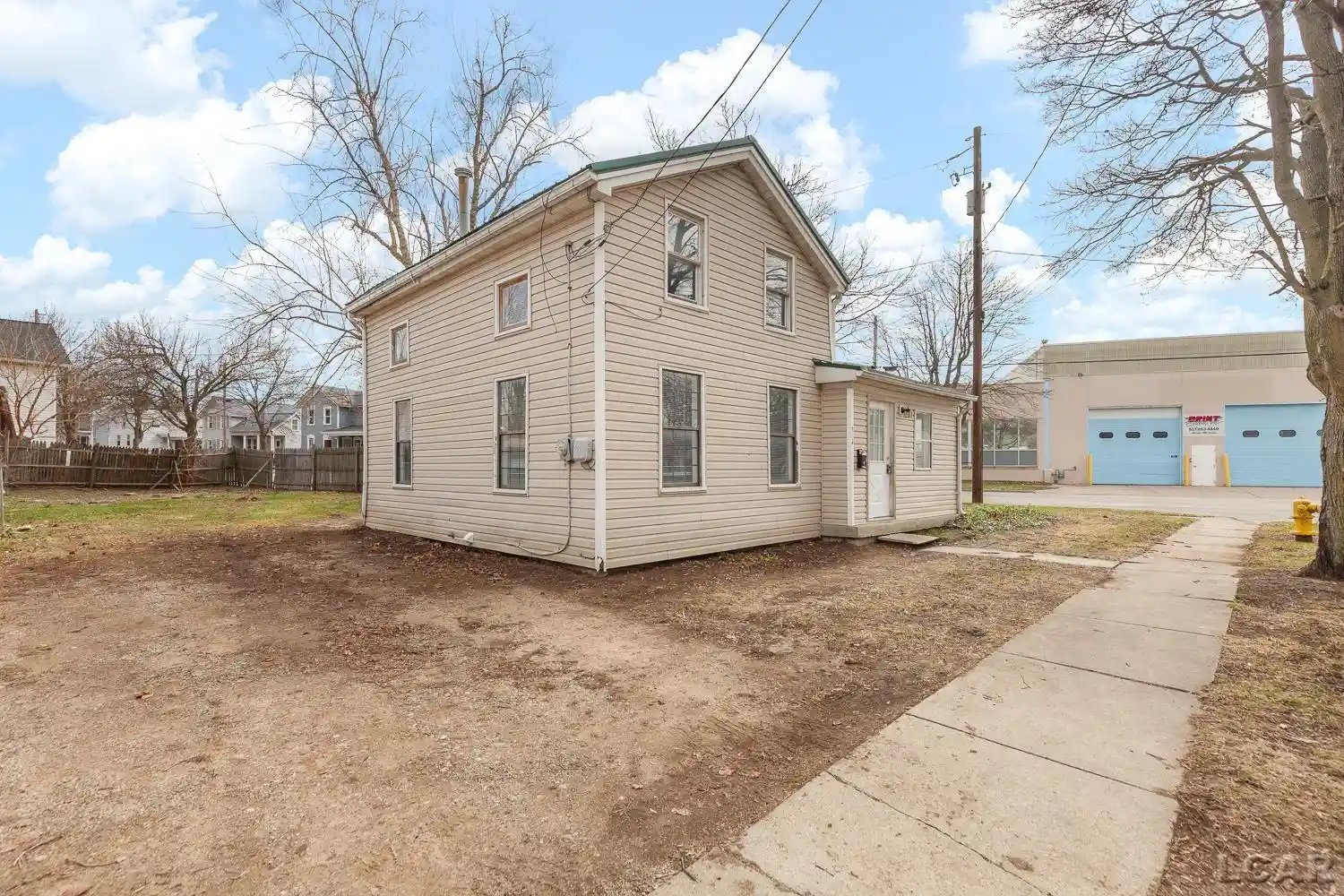 Photo 1 of Single family home for sale at 206 Ormsby St, Adrian, MI 49221 | MLS# 56050224586 | Listing updated on 2026-10-28