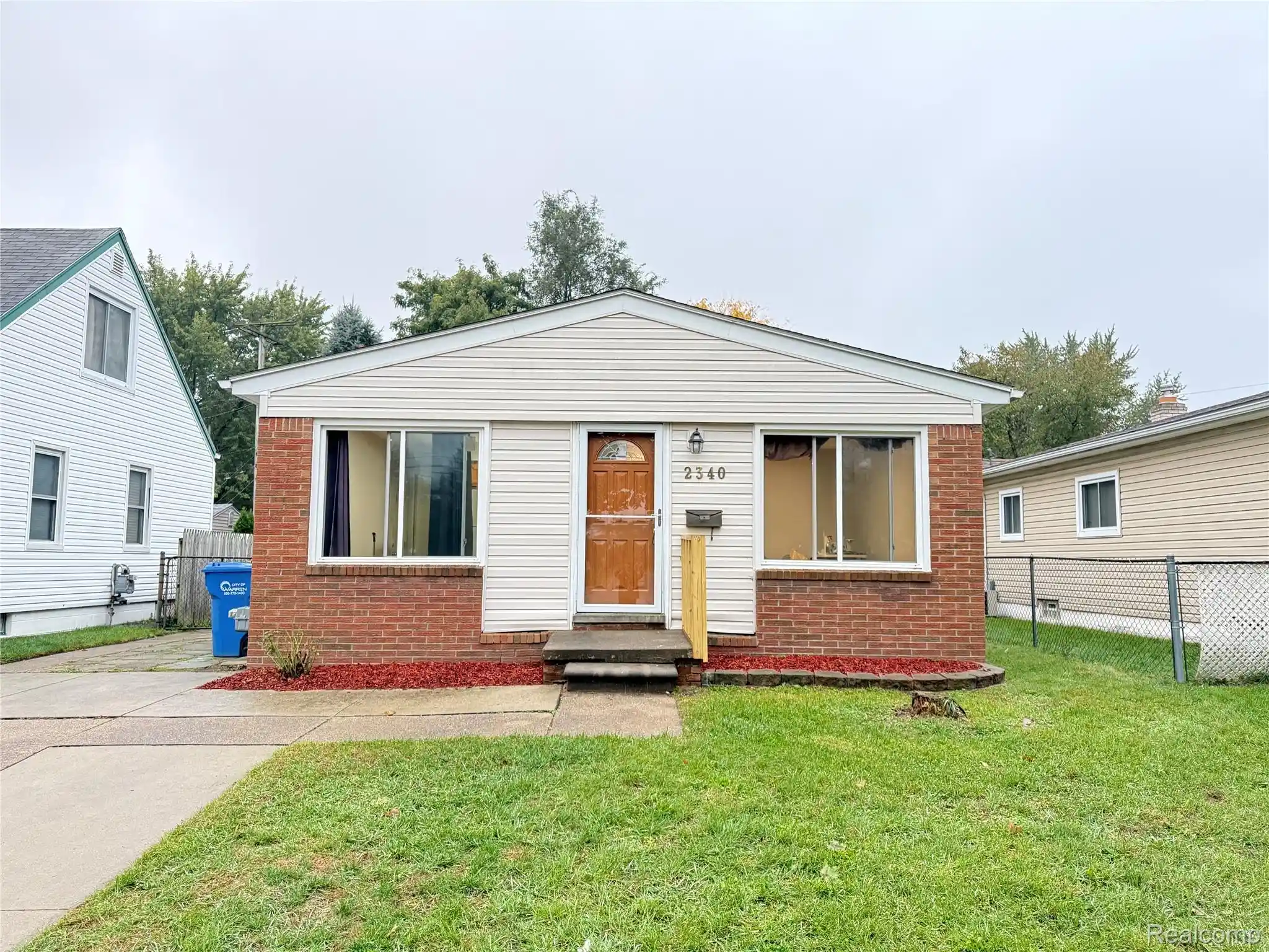 Photo 1 of Sale Pending at 2340 Stephens Rd, Warren, MI 48091 | MLS# 20261082647 | Listing updated on 2026-10-23