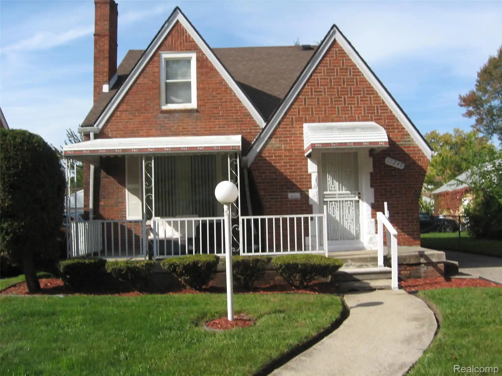 Photo 1 of Single family home for sale at 17249 Sunderland Rd, Detroit, MI 48219 | MLS# 20261082675 | Listing updated on 2026-10-18