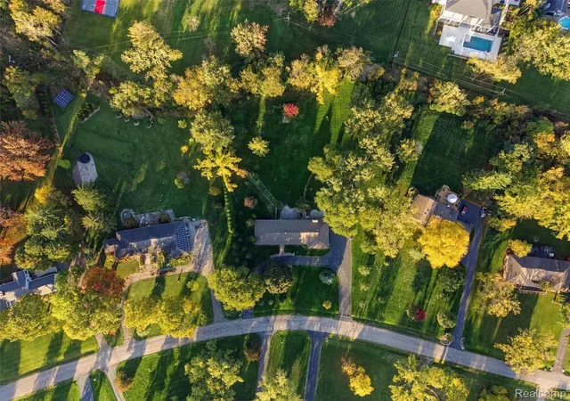Photo 1 of Single family home for sale at 7393 E Greenwich Dr, Bloomfield Hills, MI 48301 | MLS# 20261082696 | Listing updated on 2026-10-29