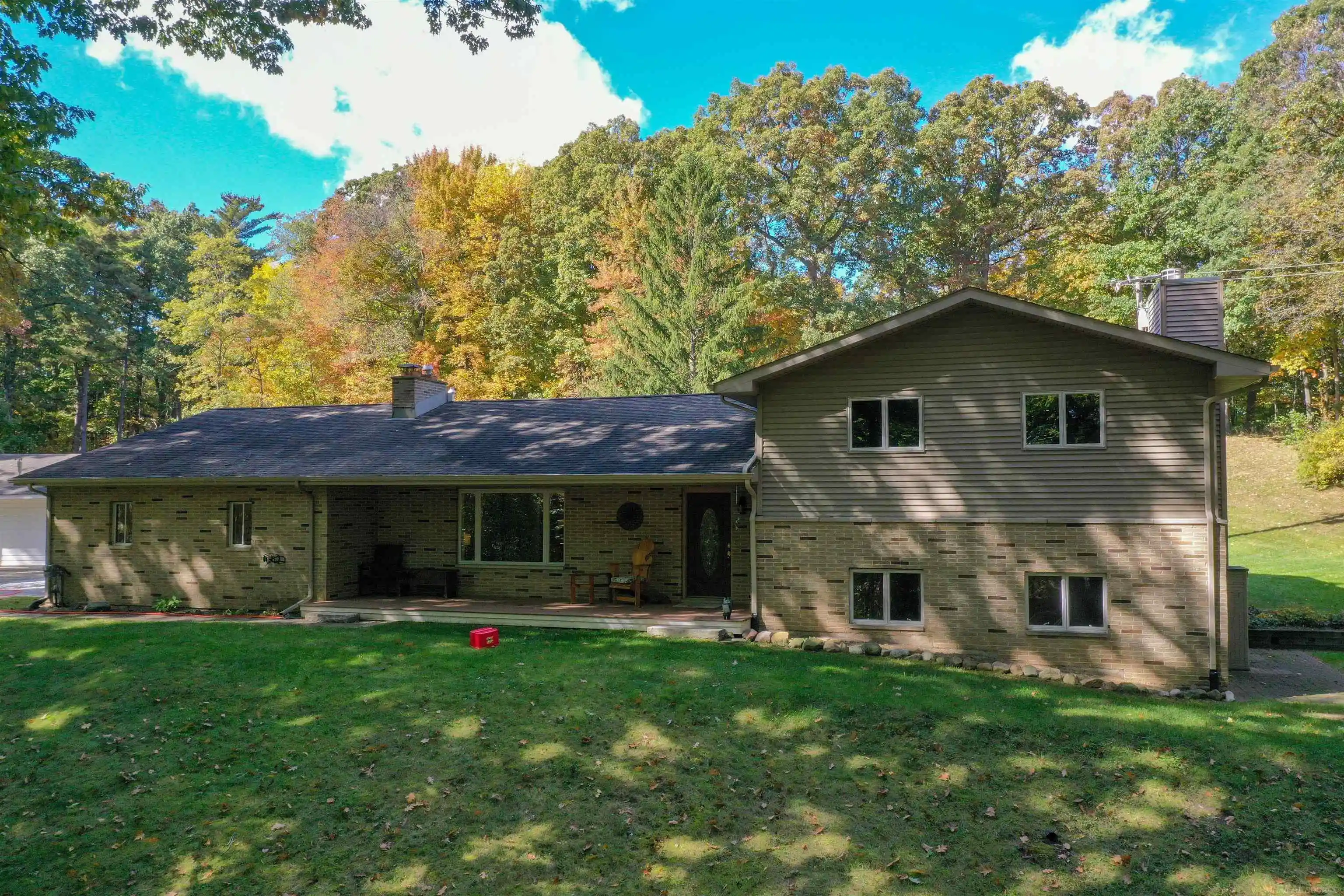 Photo 1 of Single family home for sale at 4101 Hunters Crk Rd, Metamora, MI 48455 | MLS# 58050224652 | Listing updated on 2026-10-18