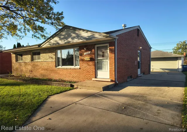 Photo 1 of Sale Pending at 33242 Barrington St, Westland, MI 48186 | MLS# 20261082754 | Listing updated on 2026-10-25