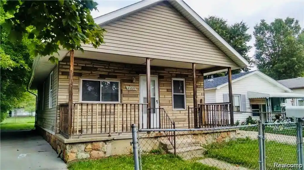 Photo 1 of Single family home for sale at 11027 Timken Ave, Warren, MI 48089 | MLS# 20261082755 | Listing updated on 2026-10-19