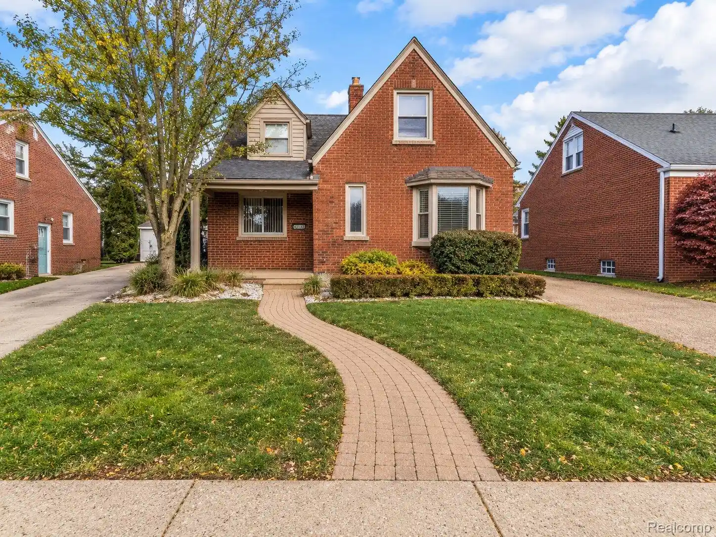 Photo 1 of Single family home for sale at 15601 Camden Ave, Eastpointe, MI 48021 | MLS# 20261082762 | Listing updated on 2026-10-28