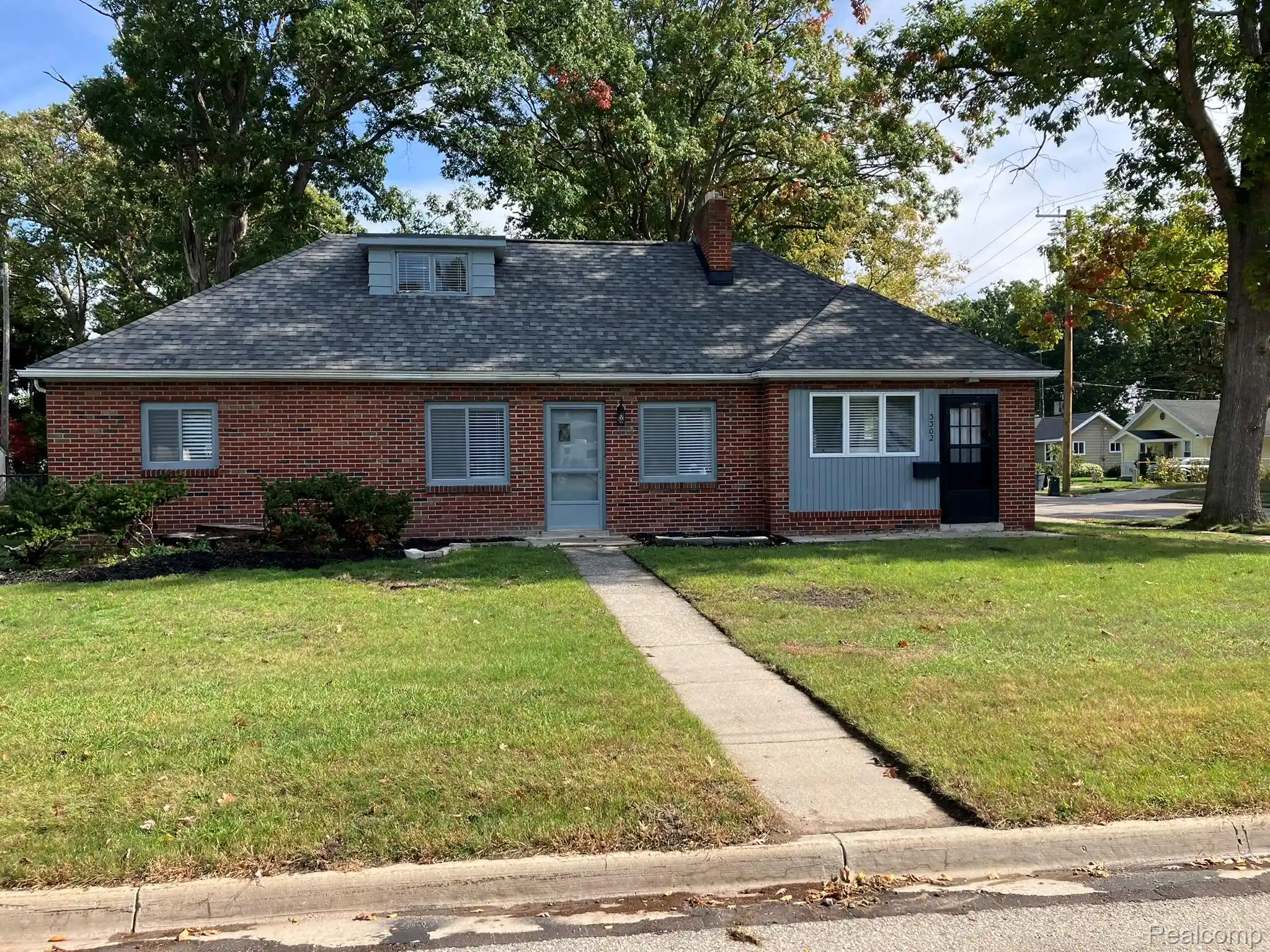 Photo 1 of Single family home for sale at 3302 Stone St, Port Huron, MI 48060 | MLS# 20261082796 | Listing updated on 2026-10-15