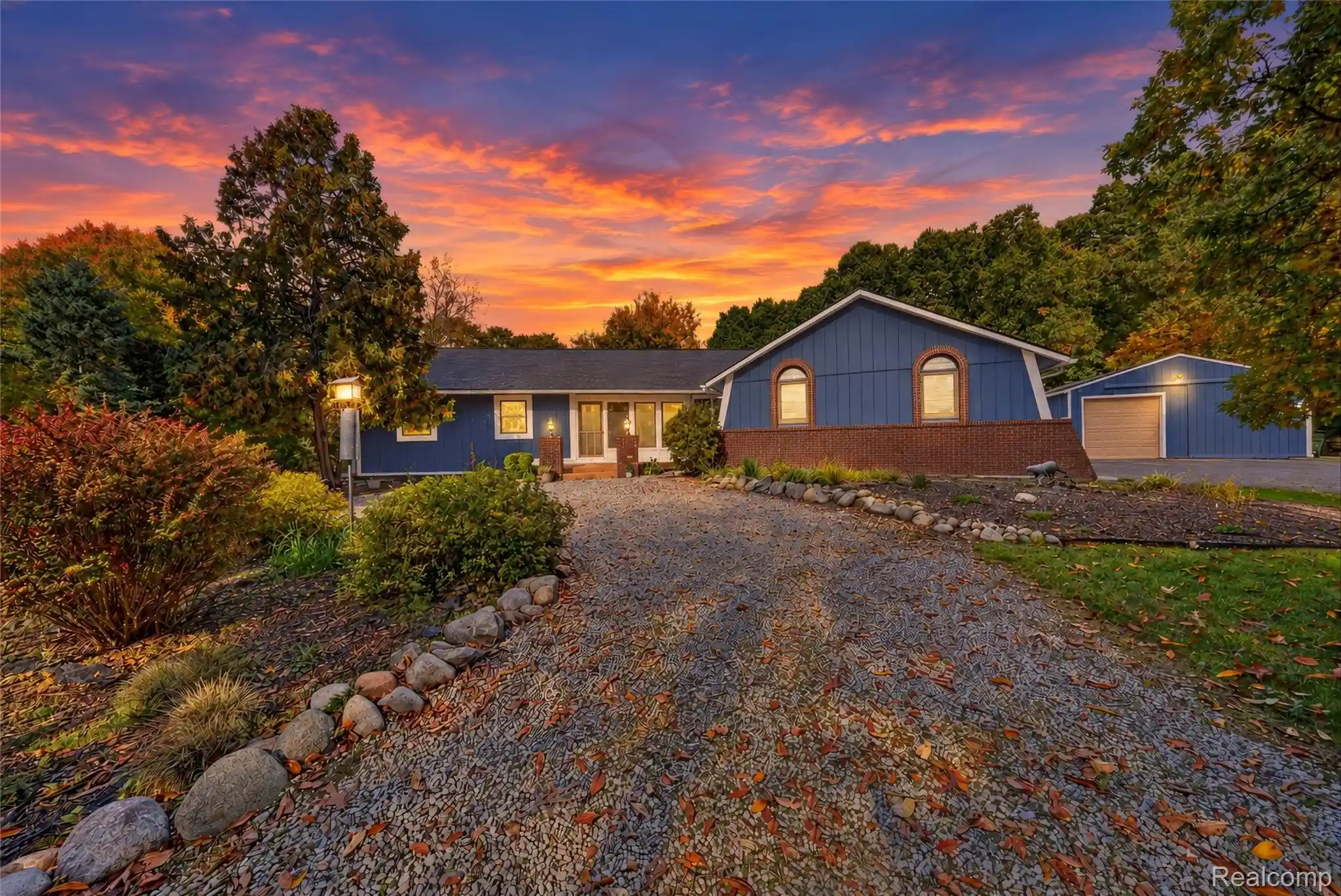 Photo 1 of Single family home for sale at 615 Judi Ann Ln, Holly, MI 48442 | MLS# 20261082811 | Listing updated on 2026-10-31