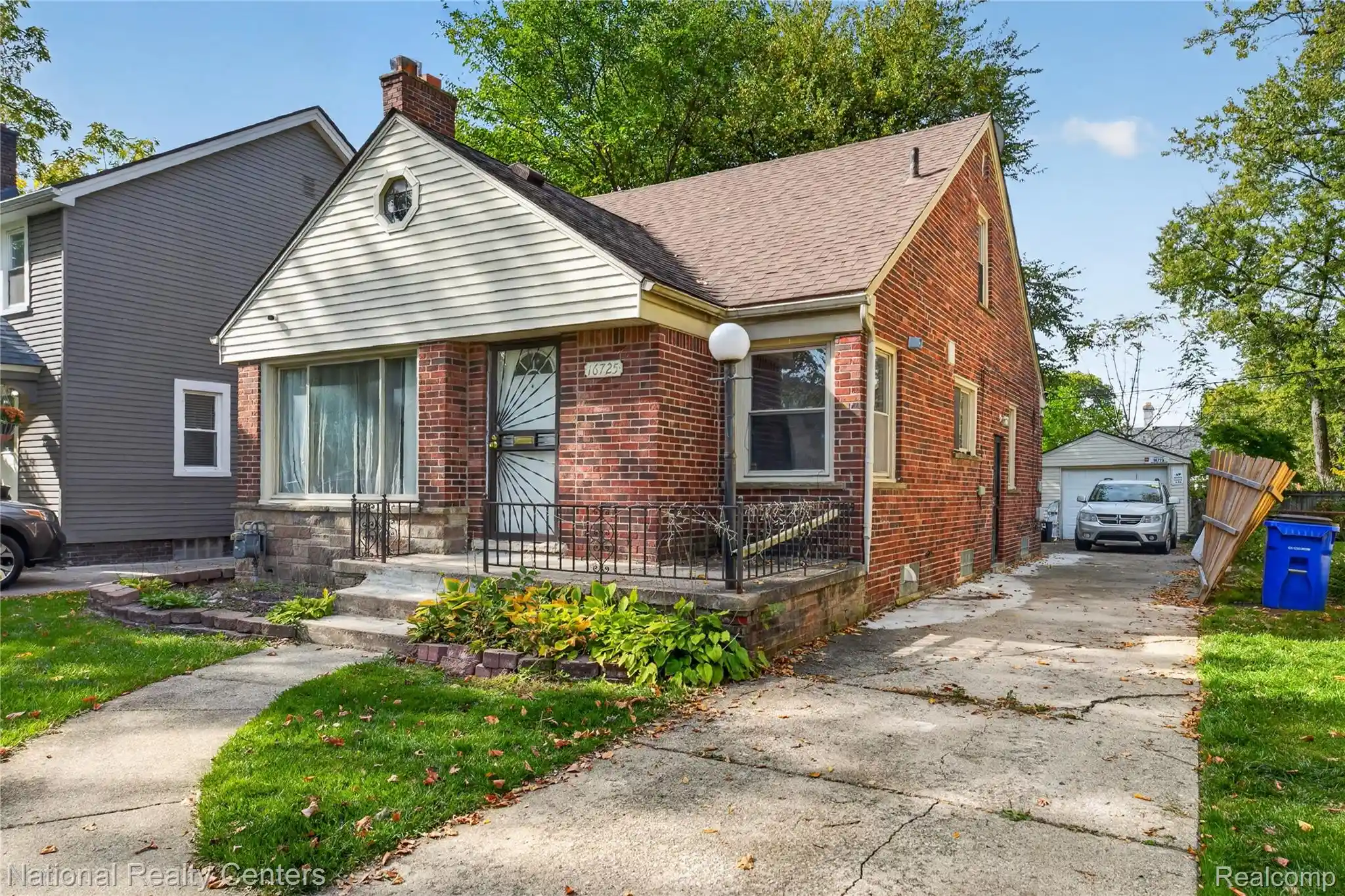 Photo 1 of Single family home for sale at 16725 Sunderland Rd, Detroit, MI 48219 | MLS# 20261082824 | Listing updated on 2026-10-13