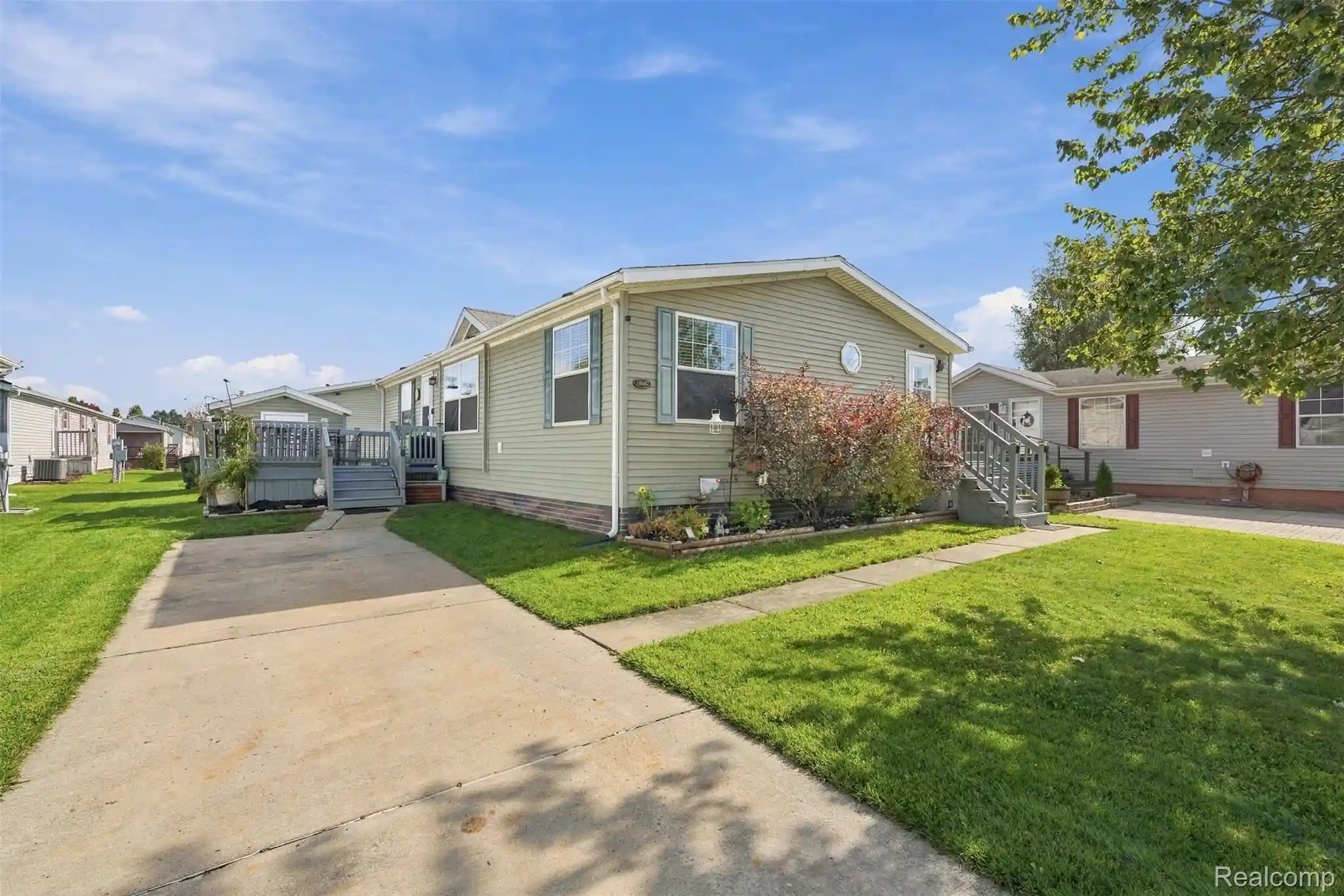 Photo 1 of Single family home for sale at 11087 Timbergrove Ct, South Lyon, MI 48178 | MLS# 20261082844 | Listing updated on 2026-10-14