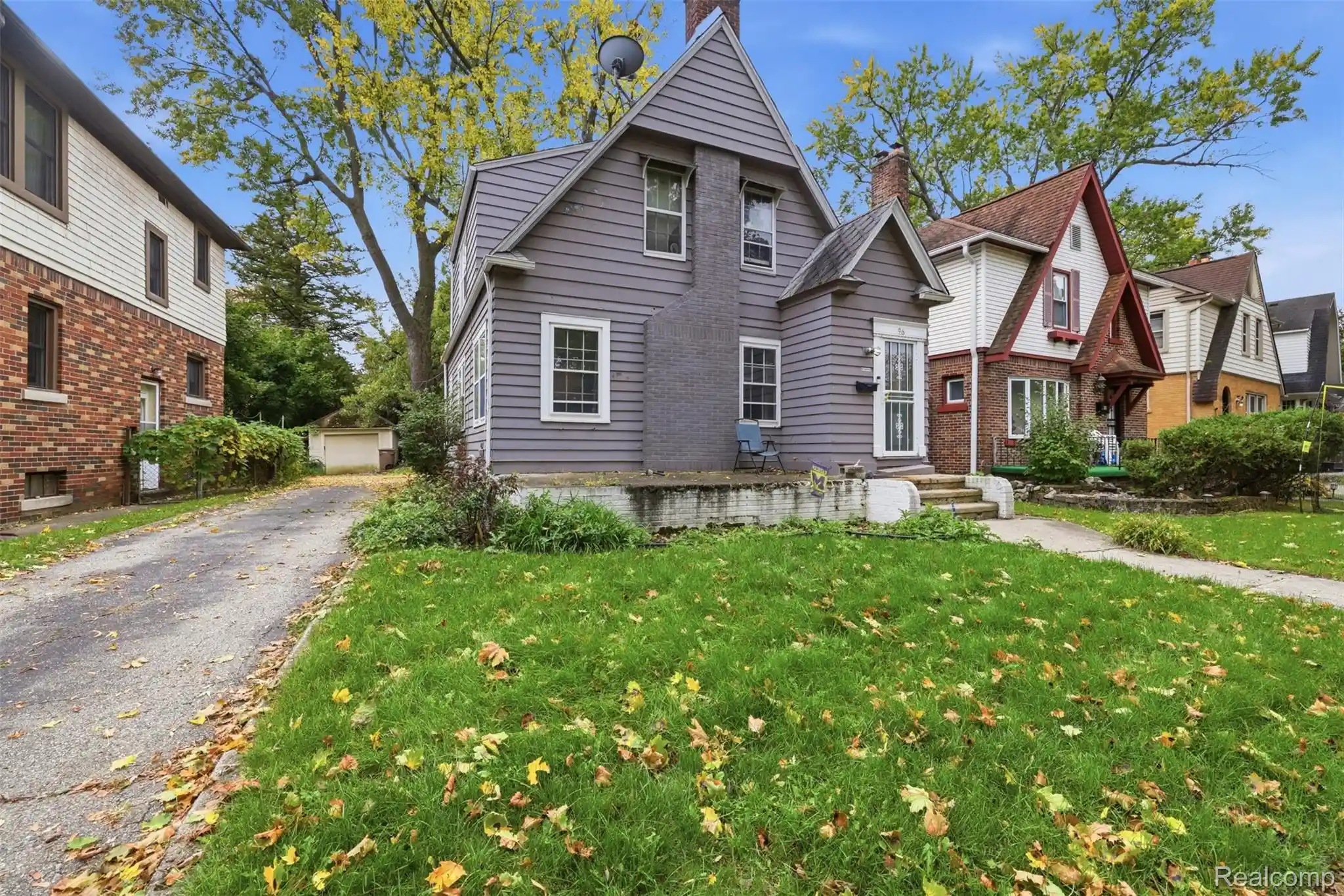 Photo 1 of Single family home for sale at 96 Ogemaw Rd, Pontiac, MI 48341 | MLS# 20261082858 | Listing updated on 2026-10-17